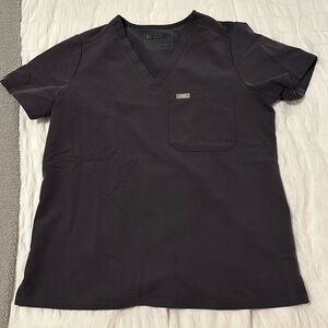 FIGS CATARINA SCRUB TOP